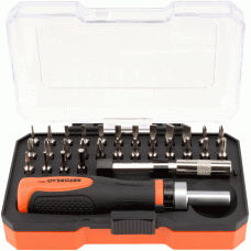 Skrūvgriezis ar nomaināmiem ieliktņiem