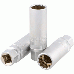 Magnetic spark plug socket 3/8