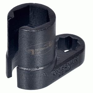 Oxygen sensors socket slotted